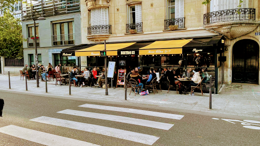 Le Bistro 32 est restaurant italien qui propose une large variété de plats: viandes