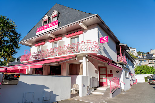 Confortable hôtel à Argelès Gazost au cœur des Pyrénées près de Lourdes. Idéal pour le cyclisme : séjour vélo