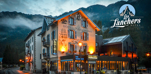 Boutique Hotel in Chamonix with panoramic views of the awe-inspiring scenery of the Mont Blanc Massif. Situated in the cozy Les Praz De Chamonix village.