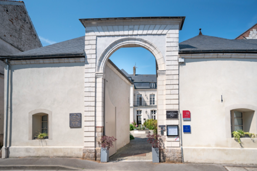 Bienvenue à l’Hôtel Loysel le Gaucher à Montreuil sur Mer