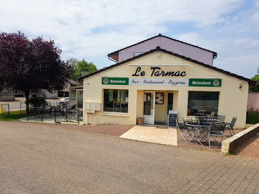 Décvouvrez le restaurant LE TARMAC - BAR - PIZZERIA  à Doncourt-lès-conflans: photos