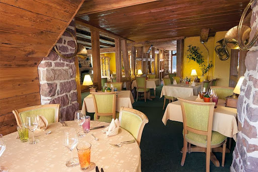 La Meunière est un hotel* de charme et un restaurant situé à Thannenkirch en Alsace