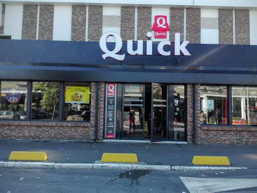 Découvrez toute l'actualité Quick et les offres exclusives sur nos produits et services. Trouvez un restaurant proche et dégustez votre burger préféré.