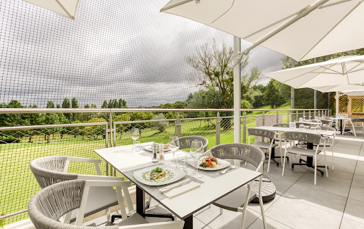 Restaurant bistronomique proposant gastronomie française au cœur du golf de Rosny Sous Bois. Vue panoramique