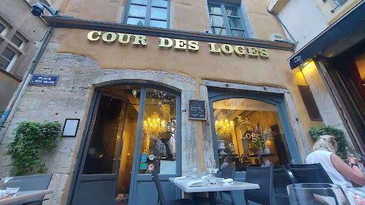 OFFICIEL · Découvrez les Restaurants de Cour des Loges dans le Vieux-Lyon ✓ Restaurant Gastronomique 1 étoile Michelin ✓ Bar Lounge ✓ 5ème arrondissement ✓ Chef Anthony Bonnet    