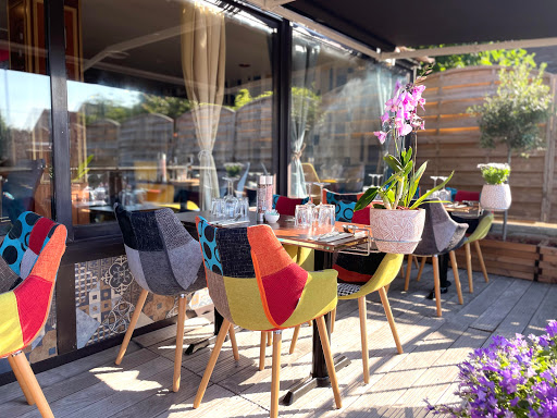 Restaurant nouveau concept cuisine revisitée cadre chaleureux ambiance musicale pour les amateurs de viandes et de poissons frais belle terrasse et grand parking au cœur de la vallée de Chevreuse dans les Yvelines 78