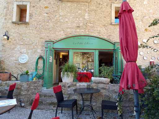 Situé dans le pittoresque village de Saint-Guilhem-le-Désert