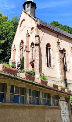 Le pèlerinage de Notre-Dame de Dusenbach est situé après 2 km à la sortie de Ribeauvillé