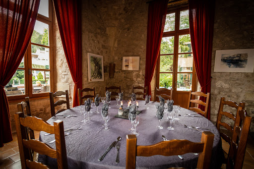 Restaurant a Lunas. Bienvenue au Château de Lunas! Vous aimez une cuisine simple