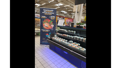 Concept de kiosque clé en main intégré à la grande distribution. Nous fabriquons les sushis devant nos clients avec des produits frais & de qualité.