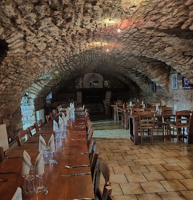 Auberge du Chanet Restaurant Chambres d'h?tes & Gite d'?tape Causse Mejean - Gorges du Tarn