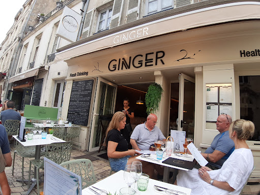 Restaurant basé sur la rochelle proposant une cuisine du monde. Ginger vous fait voyager à travers ses plats et vous redonne le sourire