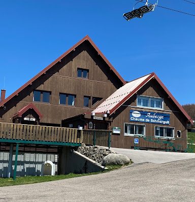 L'Auberge La Chaume de Schmargult La famille Neff vous accueille dans un site merveilleux du Massif Vosgien.