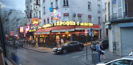 SCUDERIA DEL MULINO : Restaurant italien et Pizzeria - Paris 18eme 106 boulevard de Clichy - Metro Blanche (la Scuderia est a 50 m du Moulin Rouge)