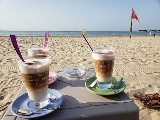 Club de l'Etoile - Restaurant et bar de plage à La Baule ouvert à l'année. Club enfant en Juillet et Août