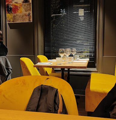 A découvrir à Clermont-ferrand : Restaurant Honoré Le rendez-vous des amoureux de la cuisine Auvergnate : derrière chaque plat se cache une histoire ....